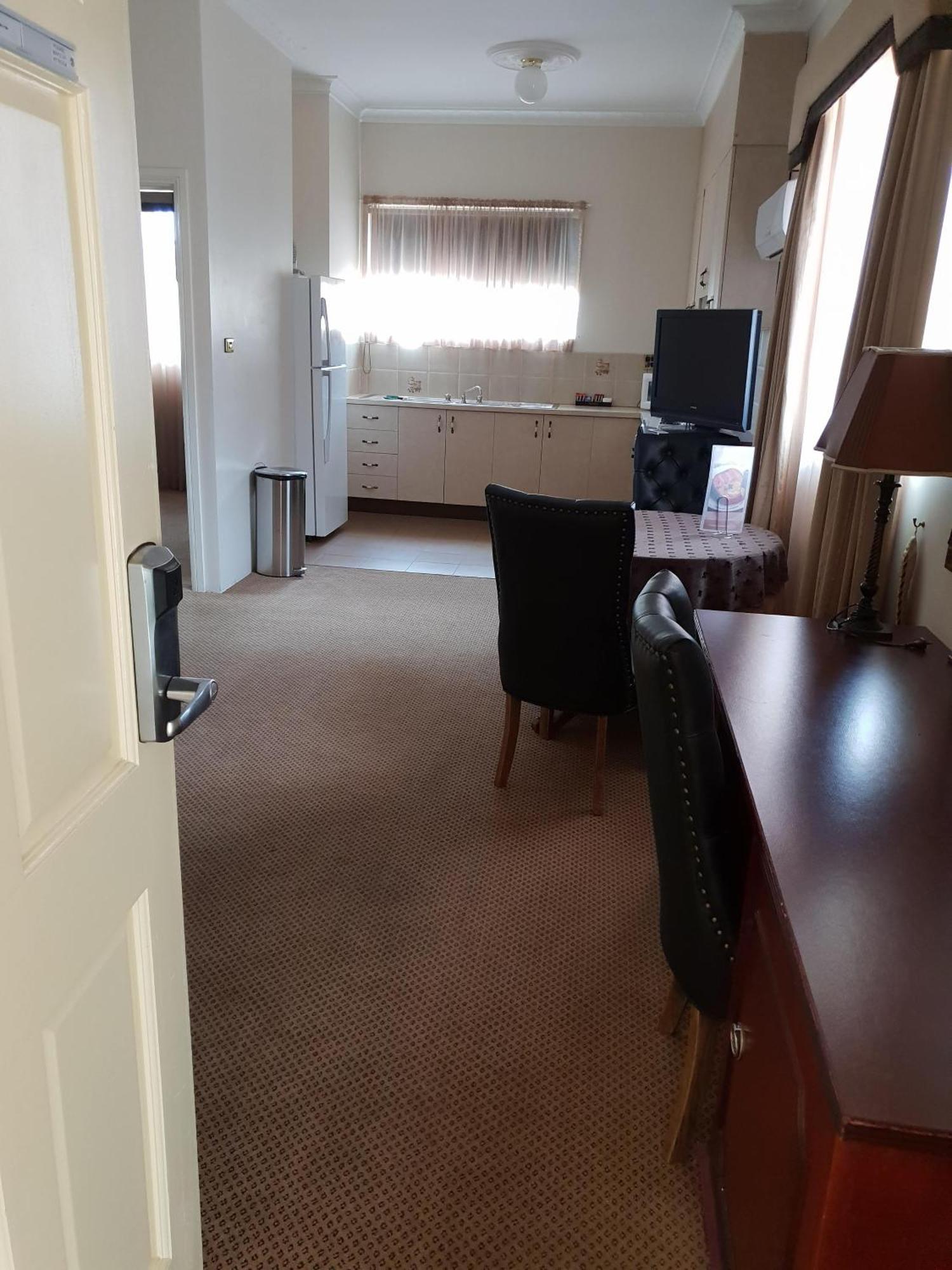 Australian Heritage Motor Inn Dubbo Rum bild